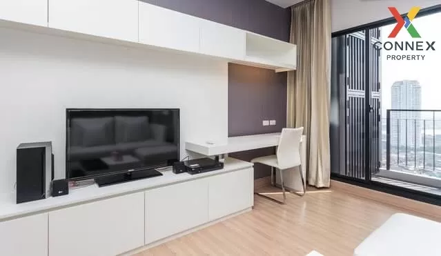 FOR RENT condo , Urbano Absolute Sathorn - Taksin , high floor , 